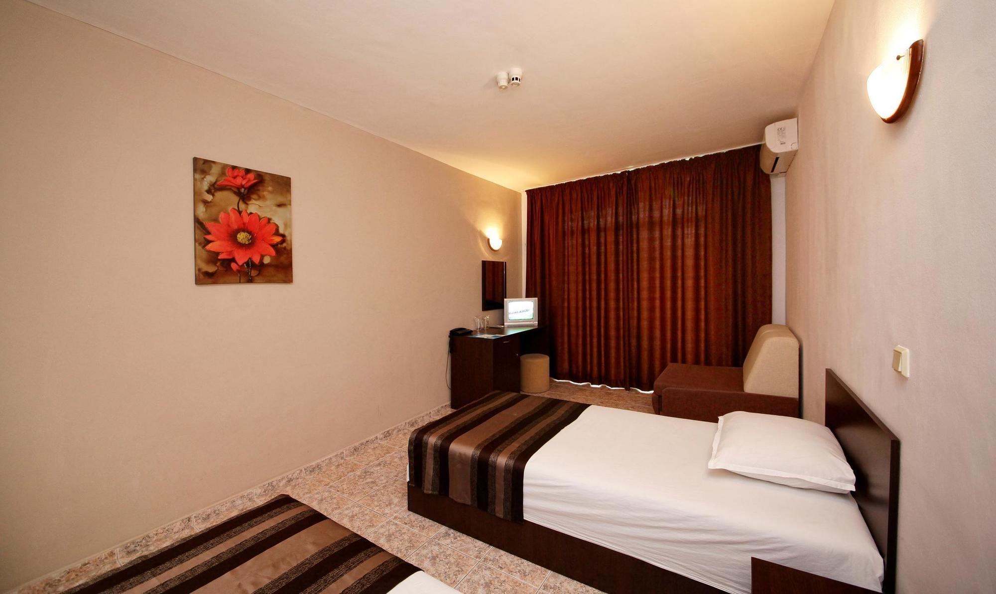 Party Golden Sands Hotel Varna Exterior foto